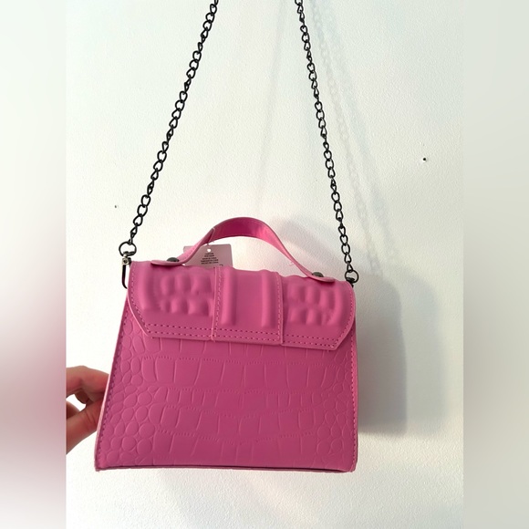 Pink Purse - Picture 2 of 3